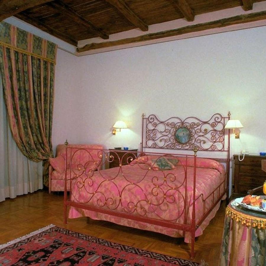 Hotel Clitunno Spoleto Luaran gambar